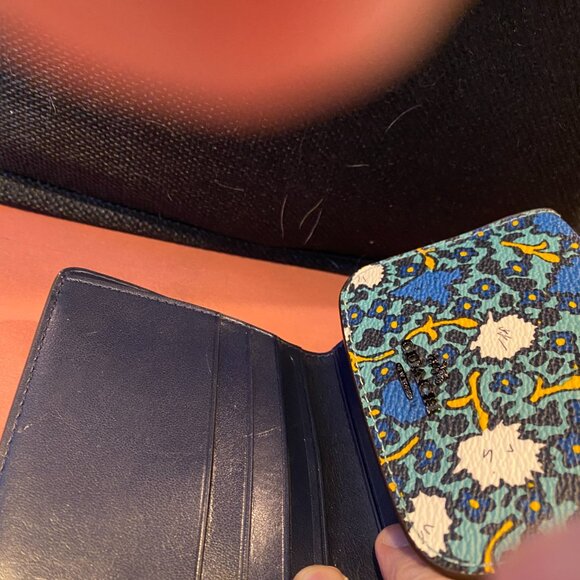 Coach New York Small Wallet style 57837 - Picture 2 of 8